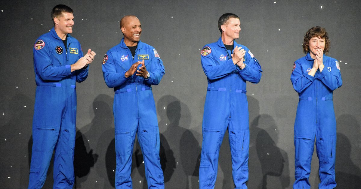 مهمة Artemis II: رواد الفضاء يتواصلون مع محطة الفضاء