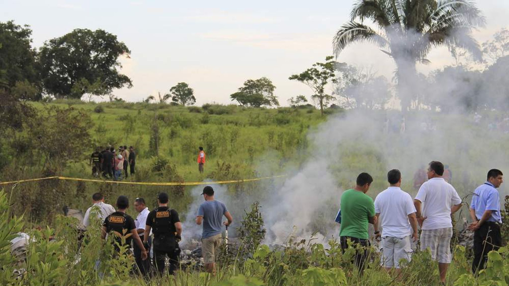 Un hélicoptère militaire s'écrase au Pérou, 15 morts