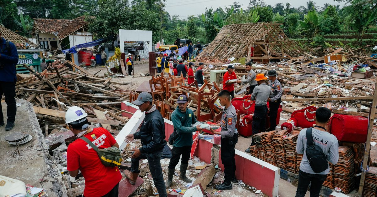 Erdbeben 5,7 Grad trifft Indonesien