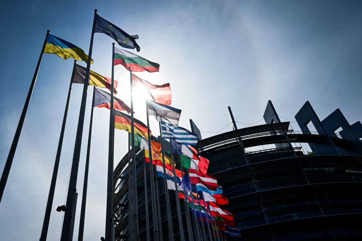 زيادة تاريخية في موازنة الاتحاد الأوروبي 2028-2034