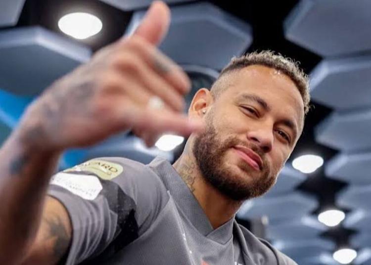 Blatter celebra su cumpleaños 90 sin arrepentimientos