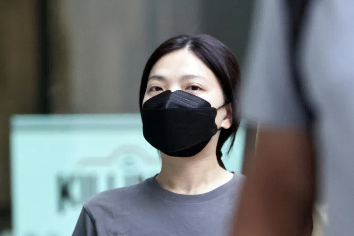 الحبس لمستشار مالي بتهمة تزوير توقيعات