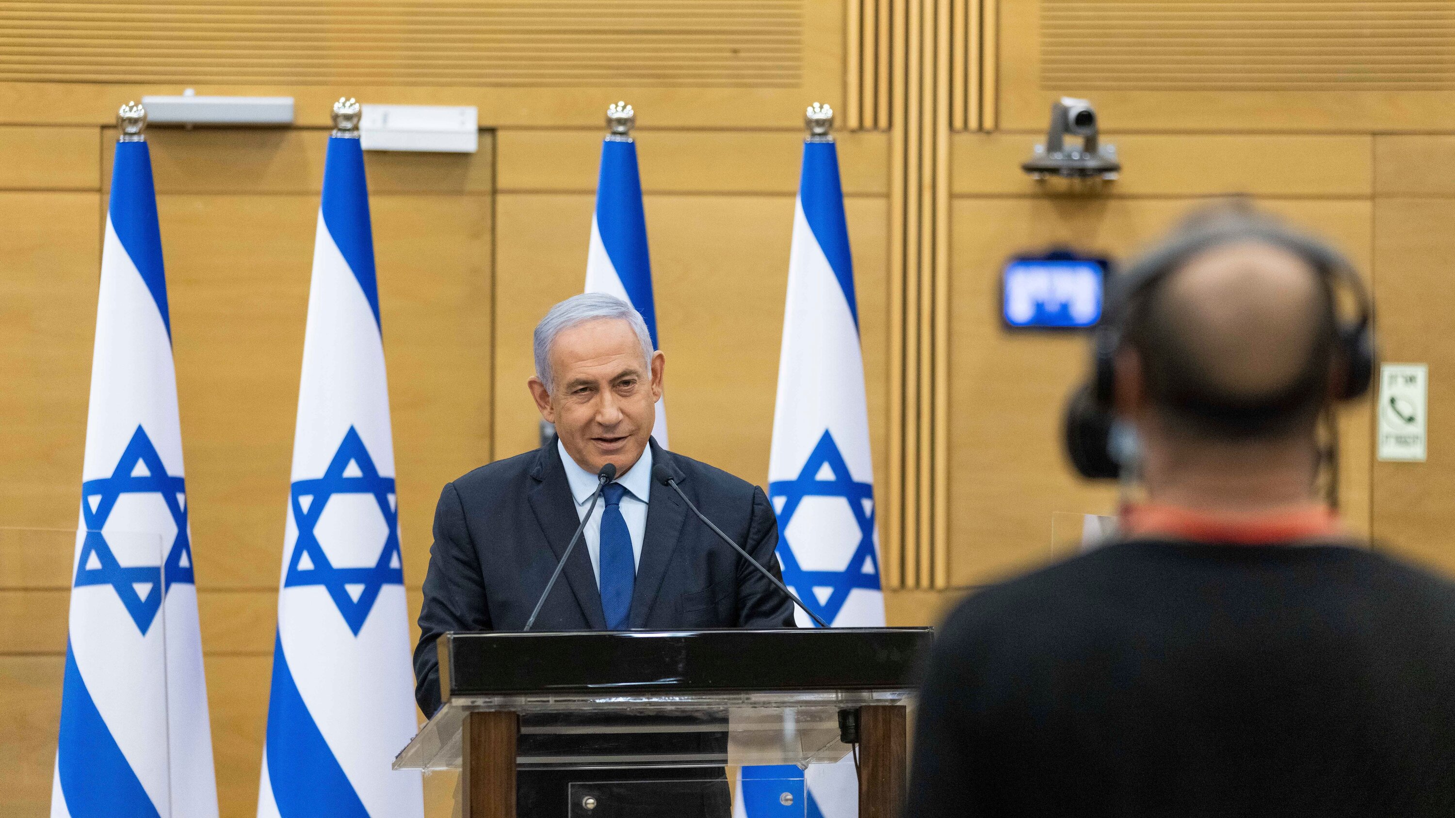 بنيت يسعى للهيمنة على الكتلة المناهضة لنتنياهو