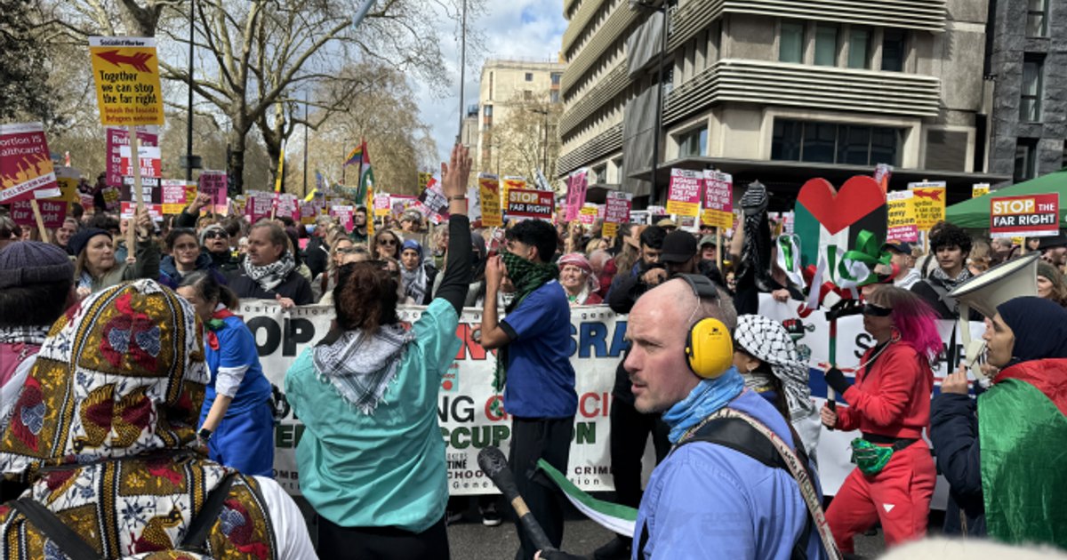 مسيرة حاشدة في لندن ضد اليمين المتطرف