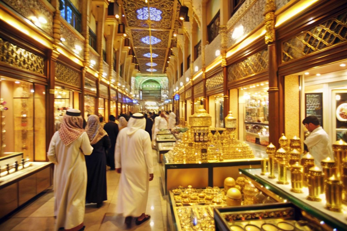 تراجع أسعار الذهب في دبي amid مخاوف الحرب