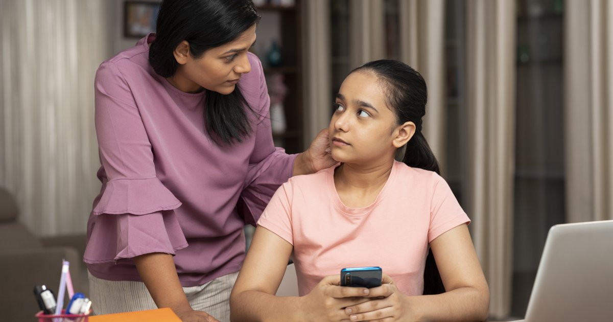 Parents' Role in Protecting Children from Social Media Risks