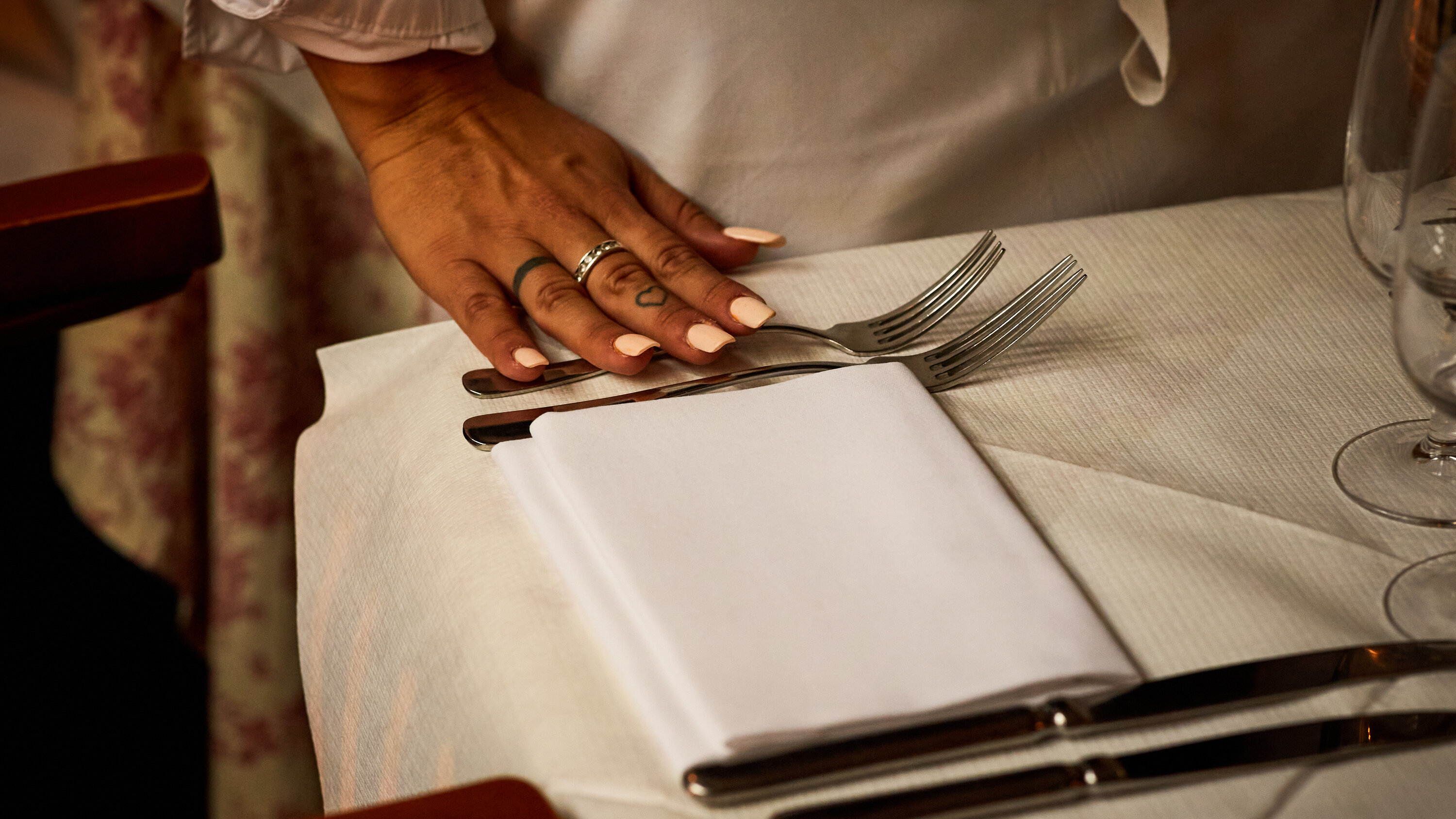 تحديات العمالة في بريطانيا: الحرب وقيود الهجرة