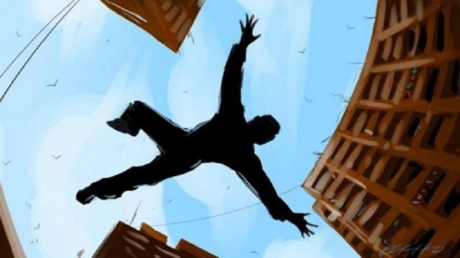 مصرع بلوغر مصرية إثر سقوطها من فندق مهجور