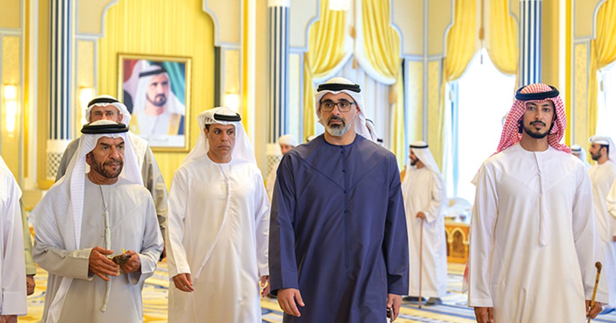 Sheikh Mansour bietet Beileid nach dem Tod von Al-Otaiba Tochter an