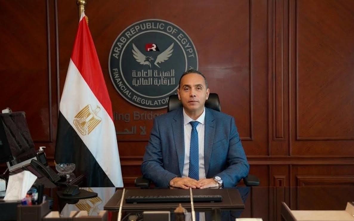 استثمار الشباب في صناديق الذهب في مصر