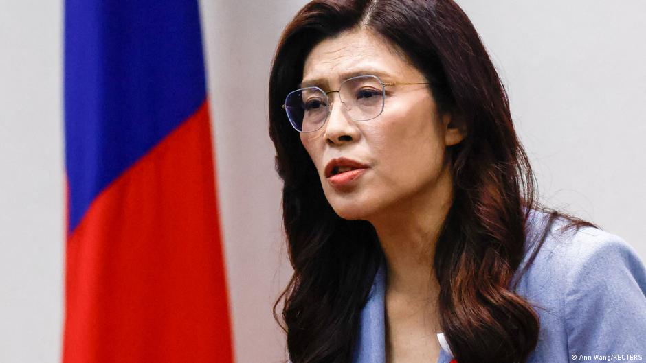 زيارة تاريخية لزعيمة المعارضة التايوانية إلى الصين