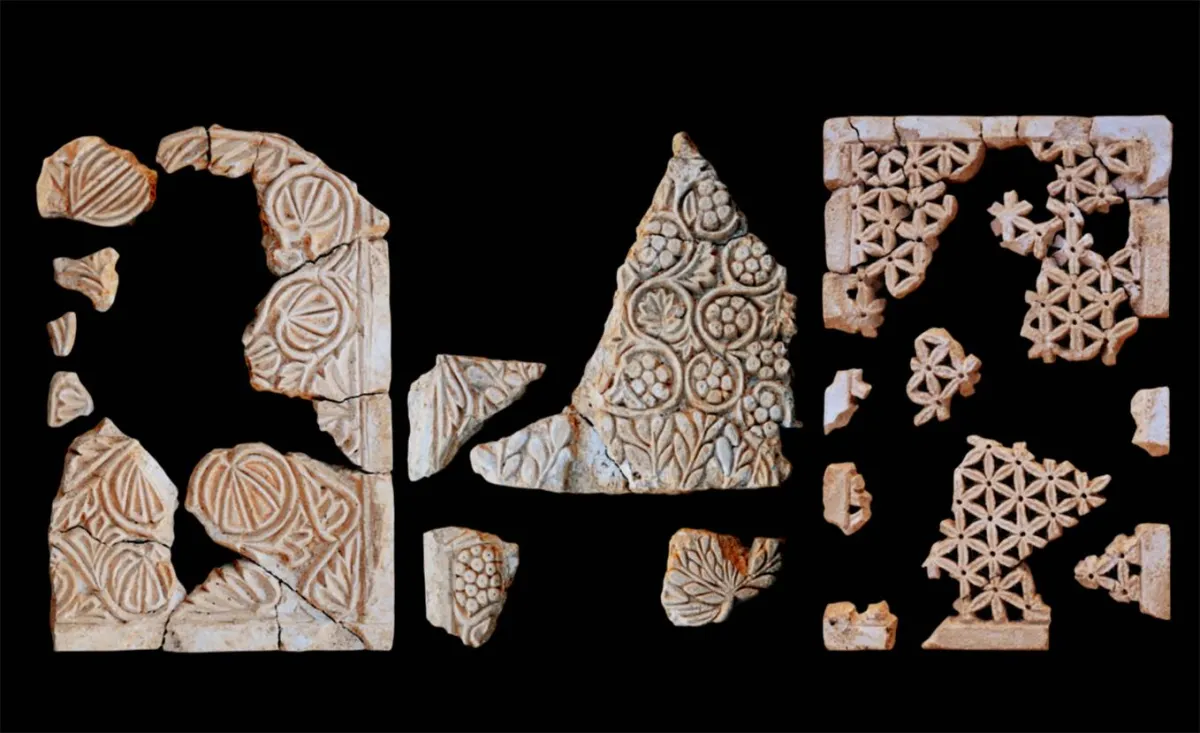 اكتشافات أثرية في قصر الحير الشرقي تعكس الفنون الأموية