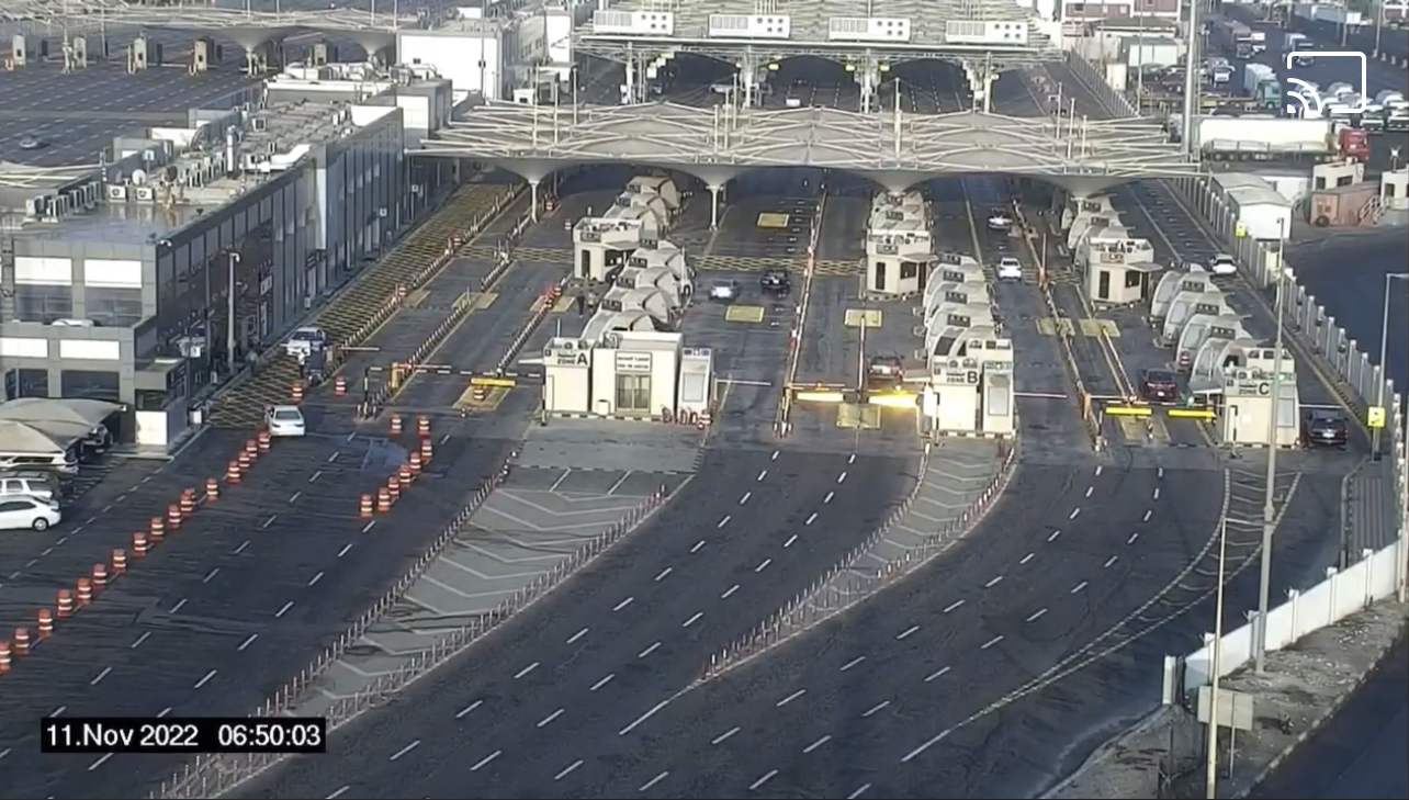 إغلاق جسر الملك فهد وسط تحذيرات أمنية