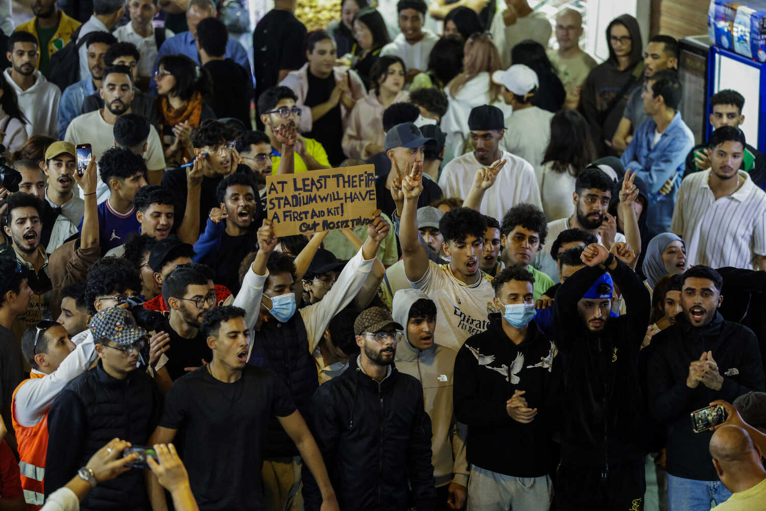Tod des Schattenmanns und Proteste gegen die Sommerzeit