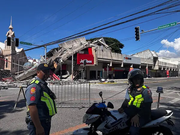 Philippine Mindanao Earthquake: 15 Dead and 70,000 Displaced