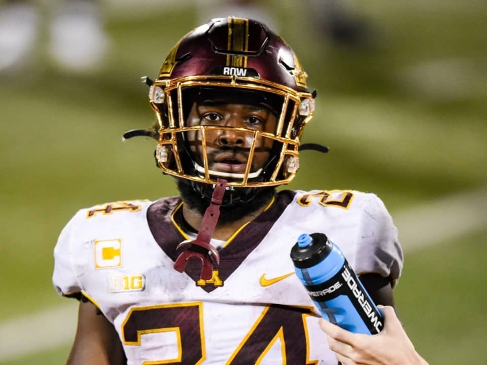 نقابة السينمائيين تنعي والد المخرج محمد إبراهيم