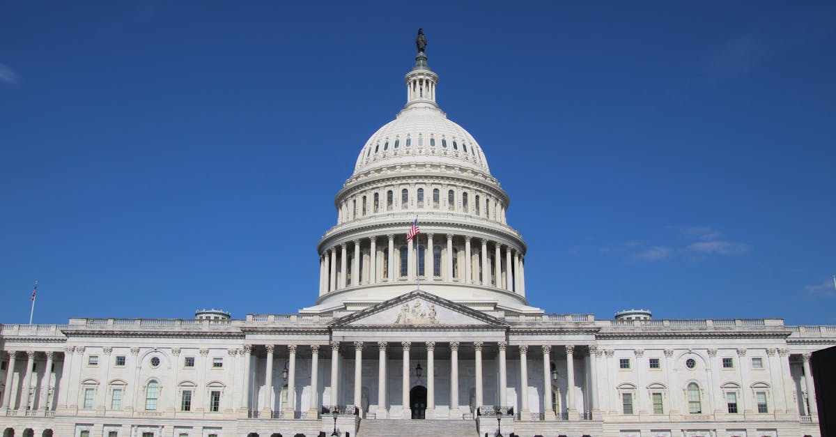 هدنة هشة بين واشنطن وطهران تكشف صراعات خفية