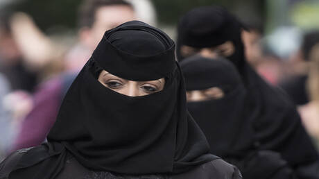 Verbod op boerka in het VK: Conservatieven overwegen voorstel