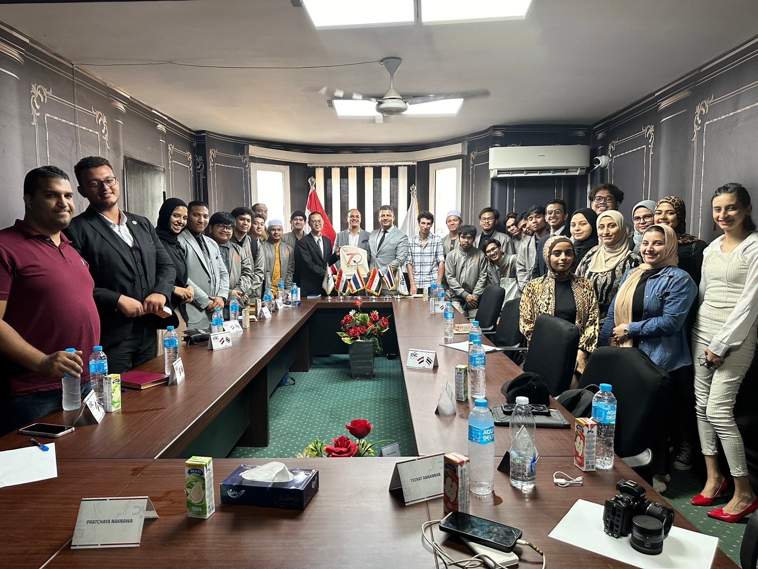 طلاب المدارس يزورون الحماية المدنية في القاهرة