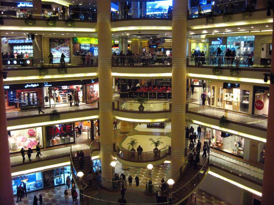 Seal 34 Shops in Assiut for Early Closure Violation