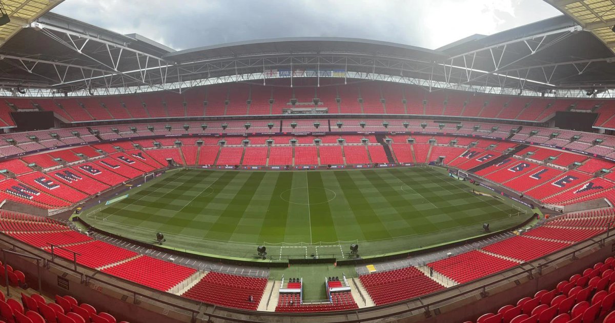 Manchester City advances to FA Cup final