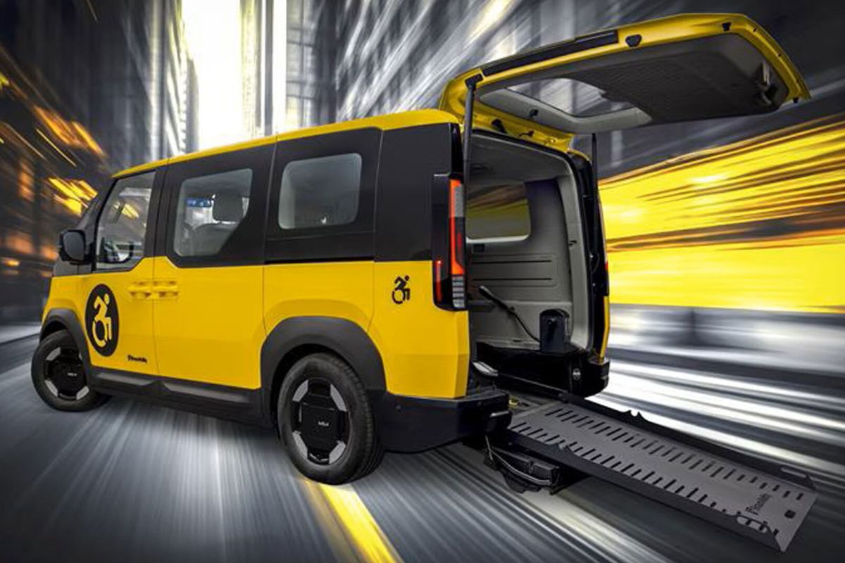 Kia dévoile un fourgon électrique pour les handicapés