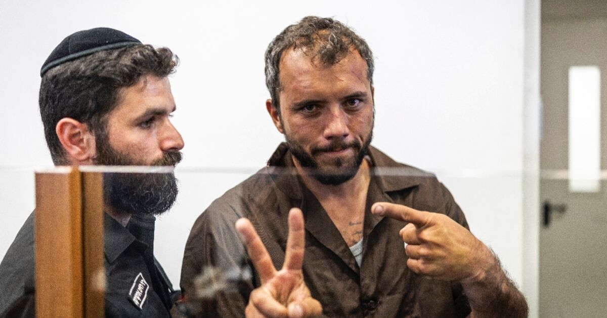 إسرائيل ترحل ناشطين من قافلة غزة في خطوة مثيرة للجدل