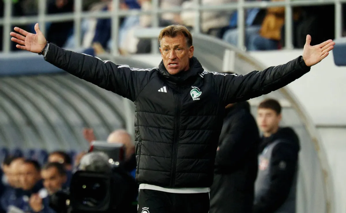 Renard sous pression après la défaite de l'équipe saoudienne