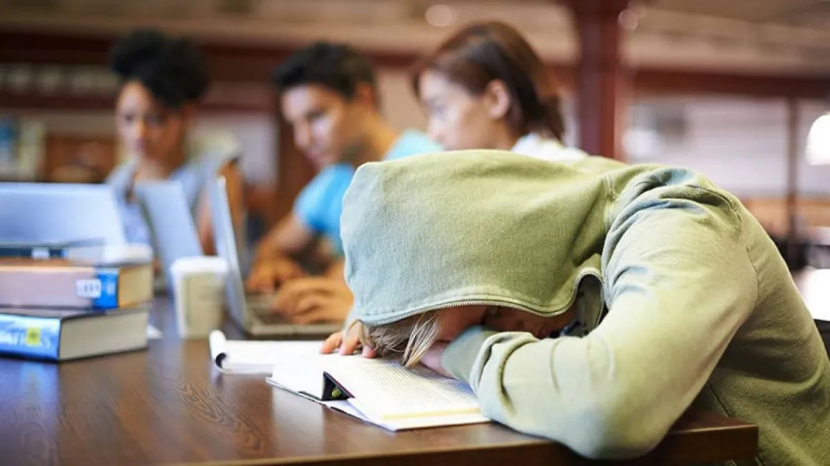 Lancement du satellite "Shams" dans une mission spatiale