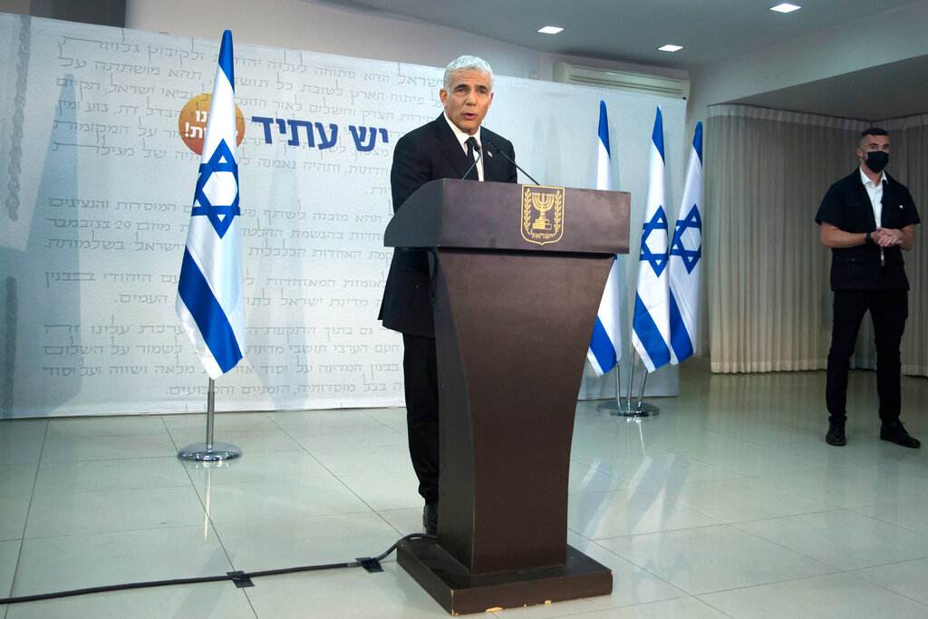 تحالف بينيت ولبيد: خطوة جديدة لإسقاط نتنياهو