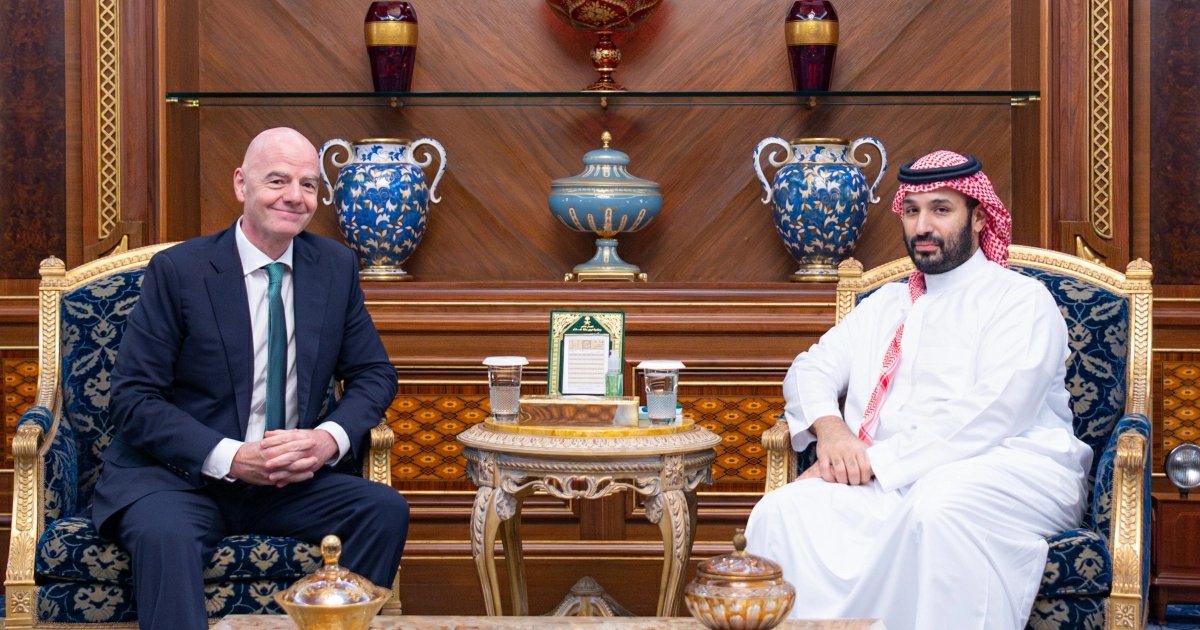 Kronprinz trifft FIFA-Präsident zur sportlichen Zusammenarbeit