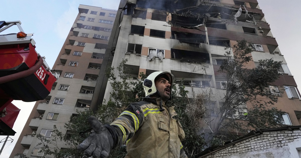 مقتل ثلاثة أشخاص في هجوم مسلح شمال طهران