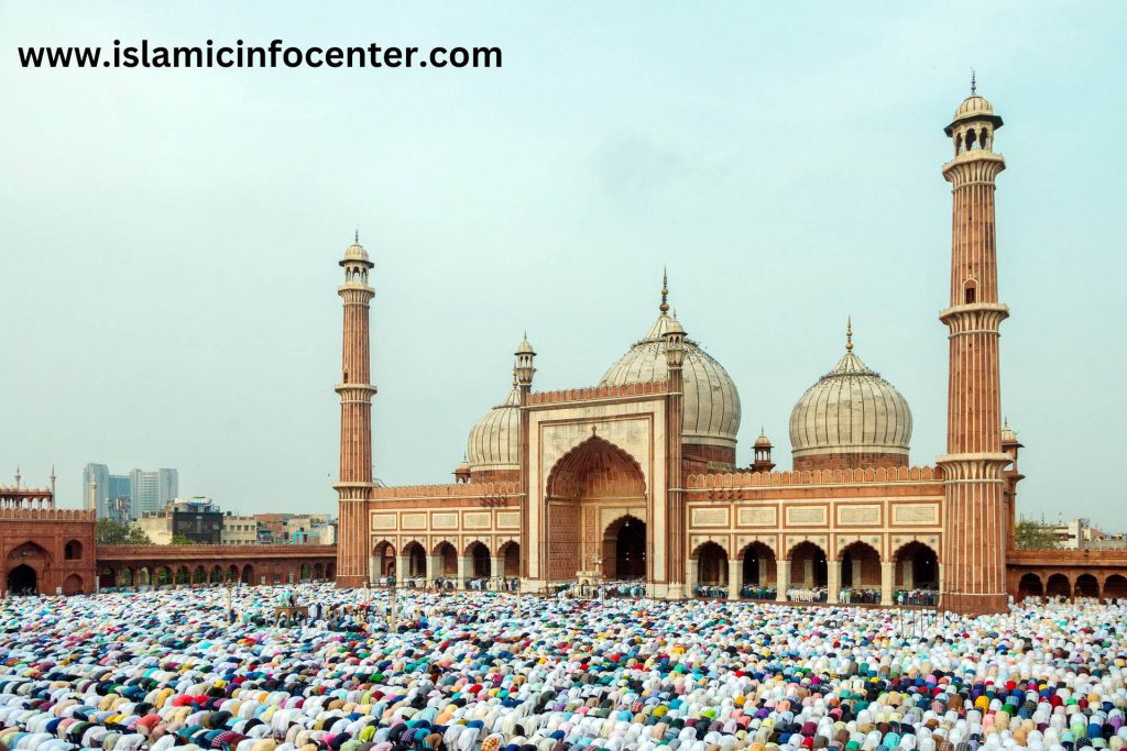 دقة مواعيد القطارات في إندونيسيا خلال عيد الأضحى