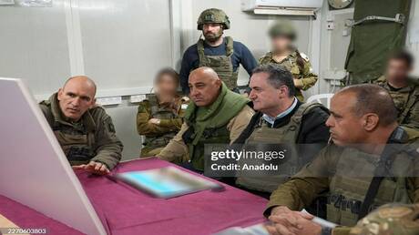 الجيش الإسرائيلي يدمر بنية تحتية في جنوب لبنان