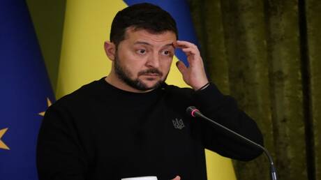 لافروف يشبه زيلينسكي بـ'الكلب الصغير' في رد على خططه العسكرية