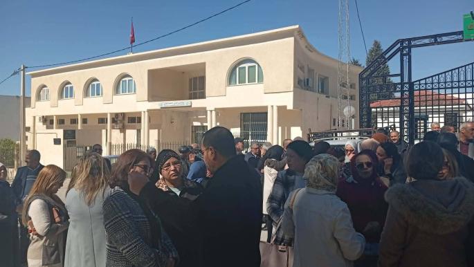 إضراب معلمي التعليم الثانوي في تونس