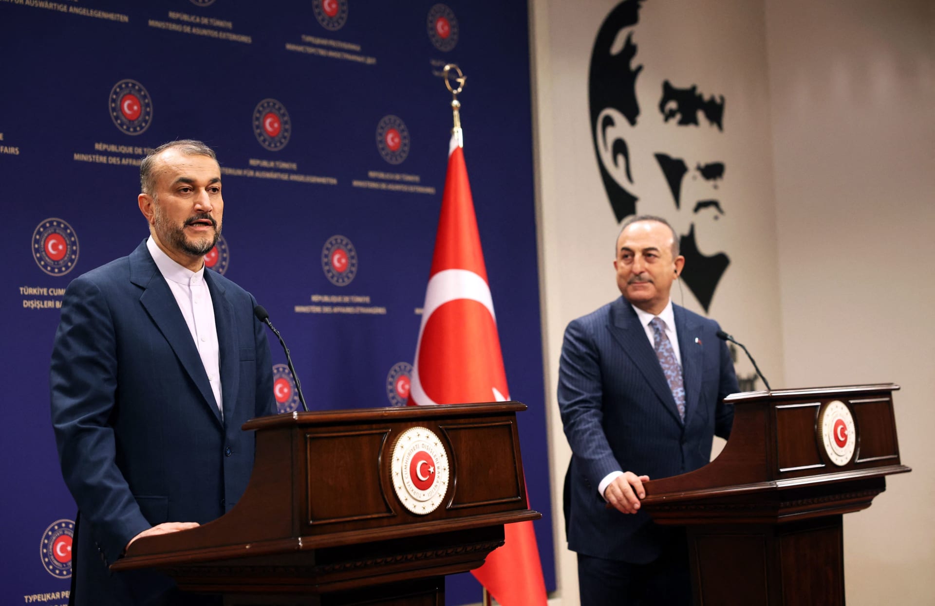 Turkey Aims to Facilitate Dialogue Between Iran and US