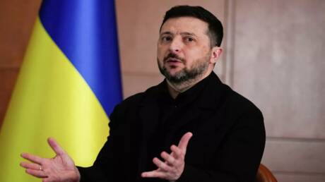 زيلينسكي يدعو لوقف إطلاق النار في الشرق الأوسط وسط انتقادات