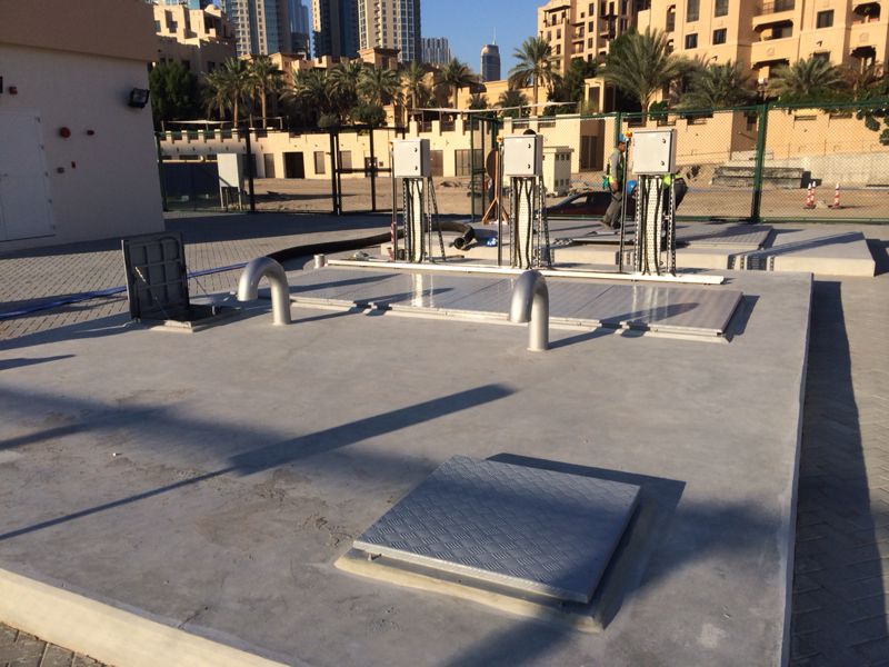 بلدية دبي تُرسي عقود مشاريع تصريف مياه الأمطار