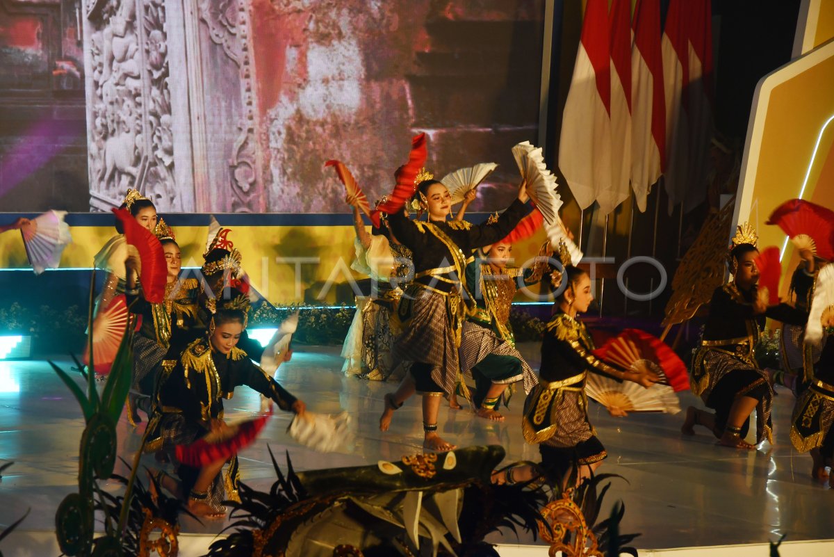 Förderung der Bildung in Ostjava durch Schülerwettbewerb