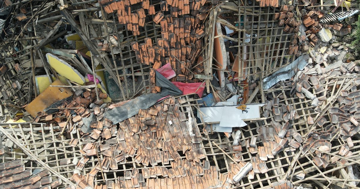 زلزال إندونيسيا: 1,378 هزة ارتدادية بعد الزلزال