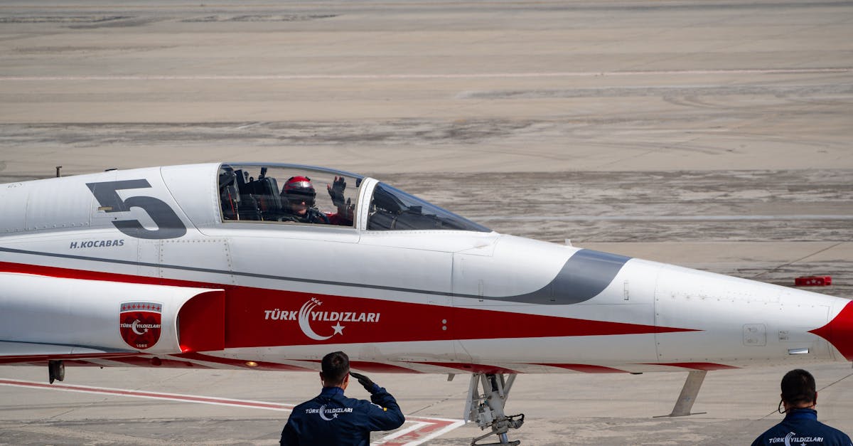 Israel Halts Airstrikes for Missing American Pilot