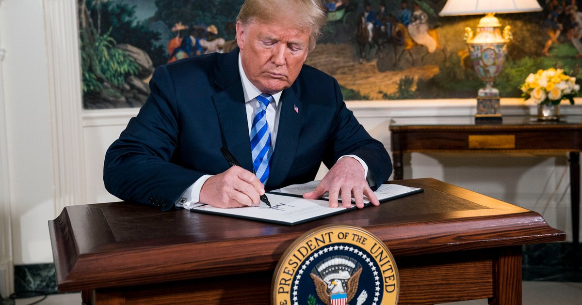 ترامب يسعى للخروج من الاتفاق النووي الإيراني