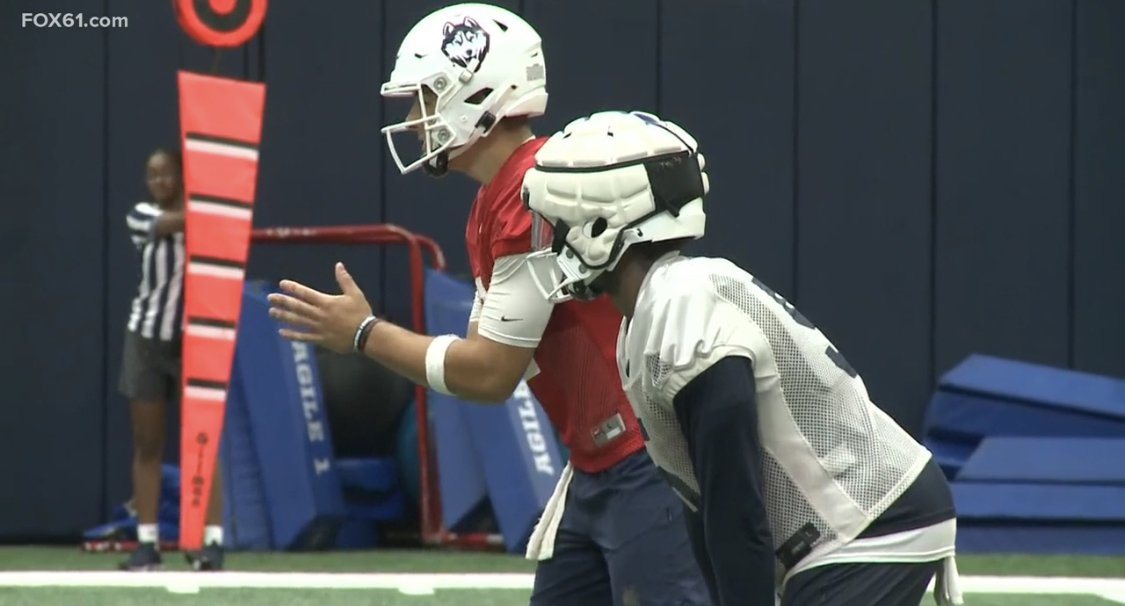 رايفنز يوقعان مع لاعبي كيو بي غير مسجلين