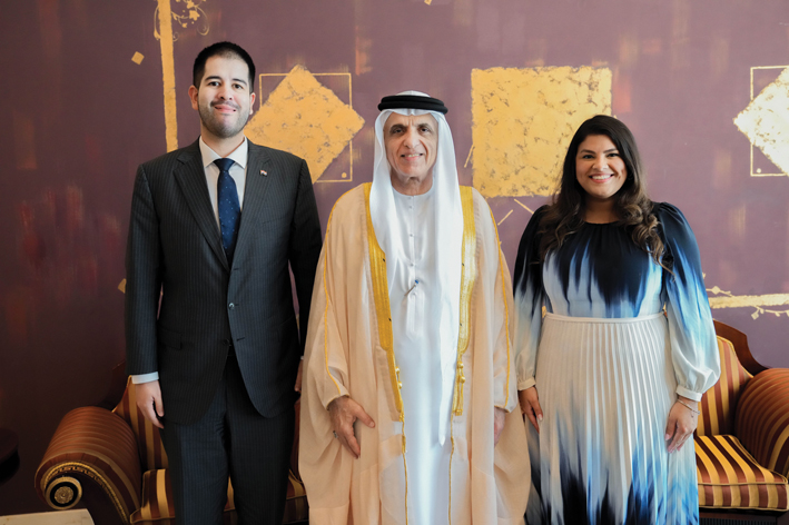 استقبال السفير الكندي في الإمارات: تعزيز العلاقات الثنائية