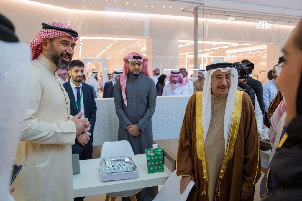 Visite humanitaire du KFH-Bahreïn pour les familles touchées