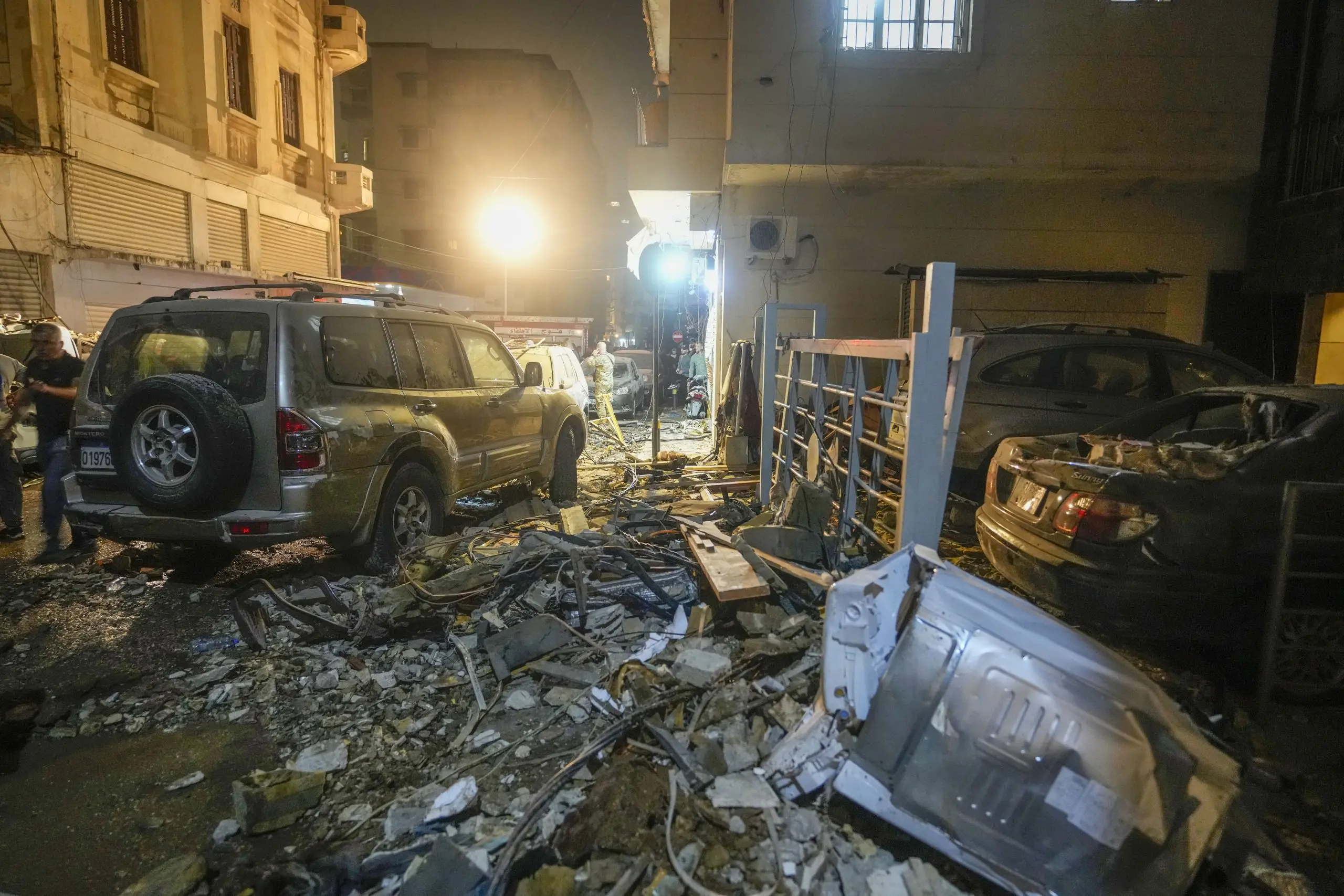 إيران ترفض محادثات السلام بعد الضربات الإسرائيلية على لبنان