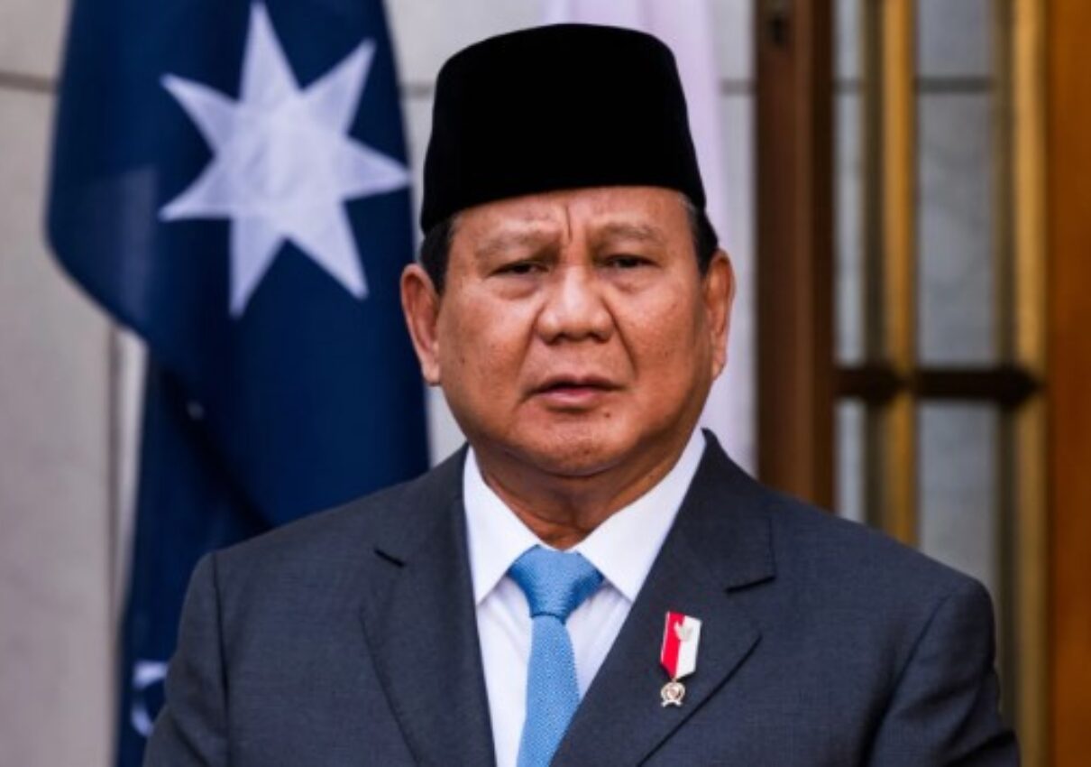 تعزيز التعليم في إندونيسيا من خلال مشروع مدارس الشعب