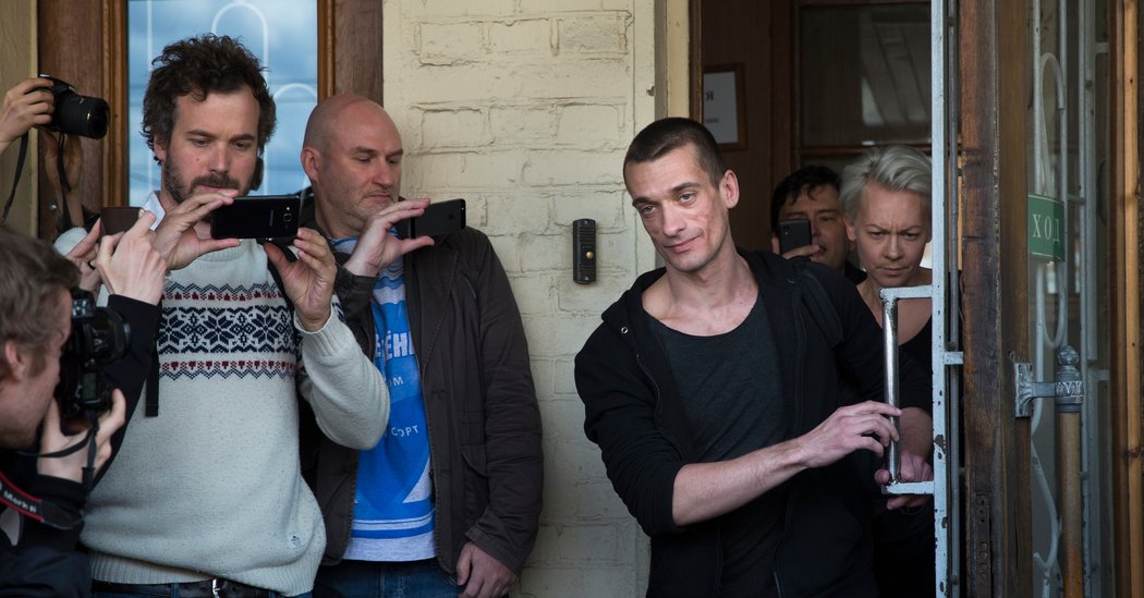 Russian court convicts German sculptor over controversial art