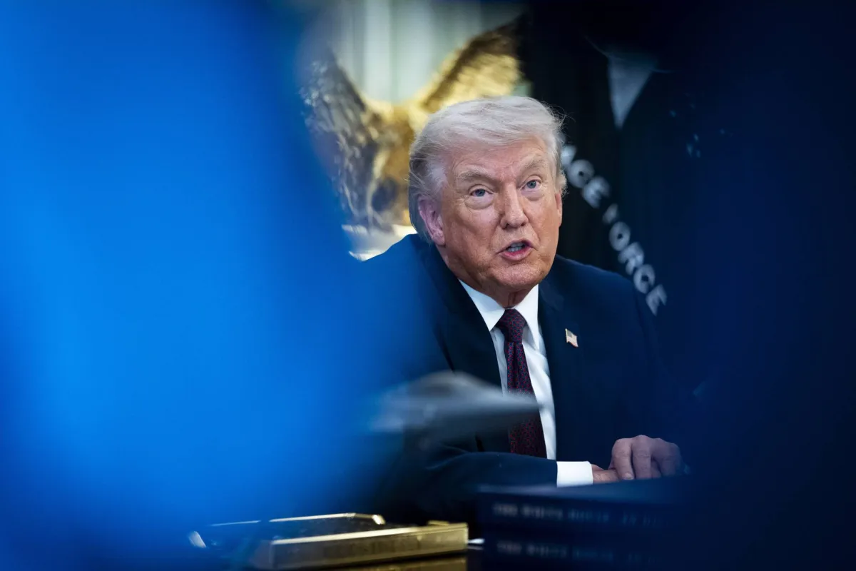 Trump menace l'Iran de frappes militaires sur le détroit d'Ormuz